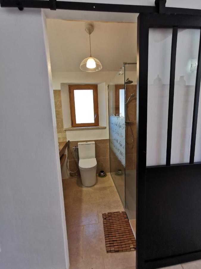La Peyregoune, Logement En Pleine Nature Et Table D'Hotes Blieux Exterior photo