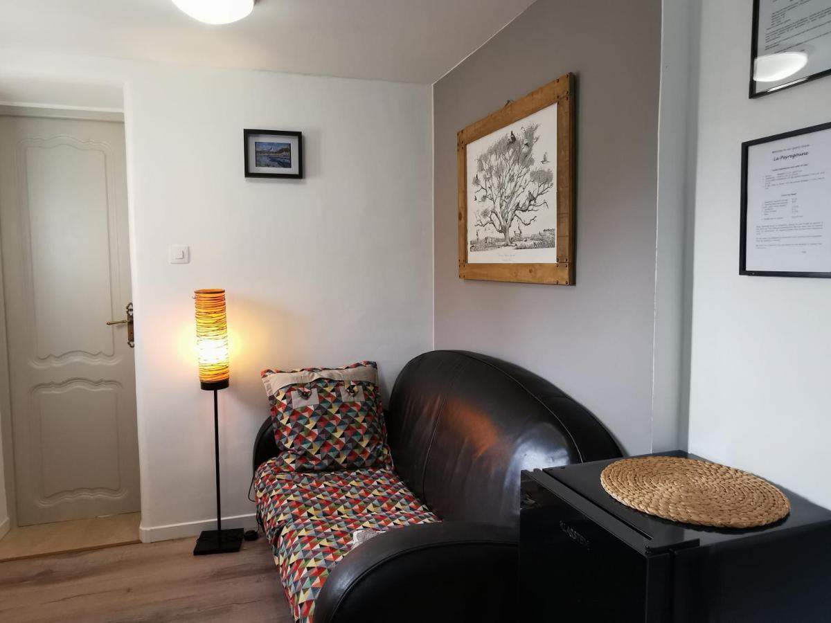 La Peyregoune, Logement En Pleine Nature Et Table D'Hotes Blieux Exterior photo