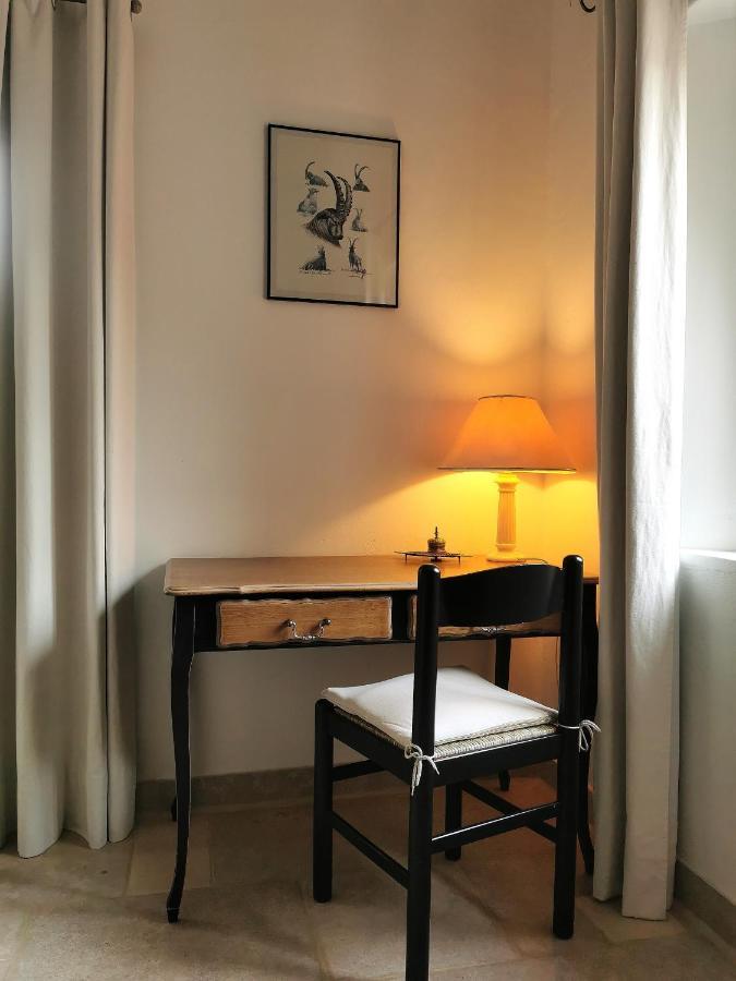 La Peyregoune, Logement En Pleine Nature Et Table D'Hotes Blieux Exterior photo